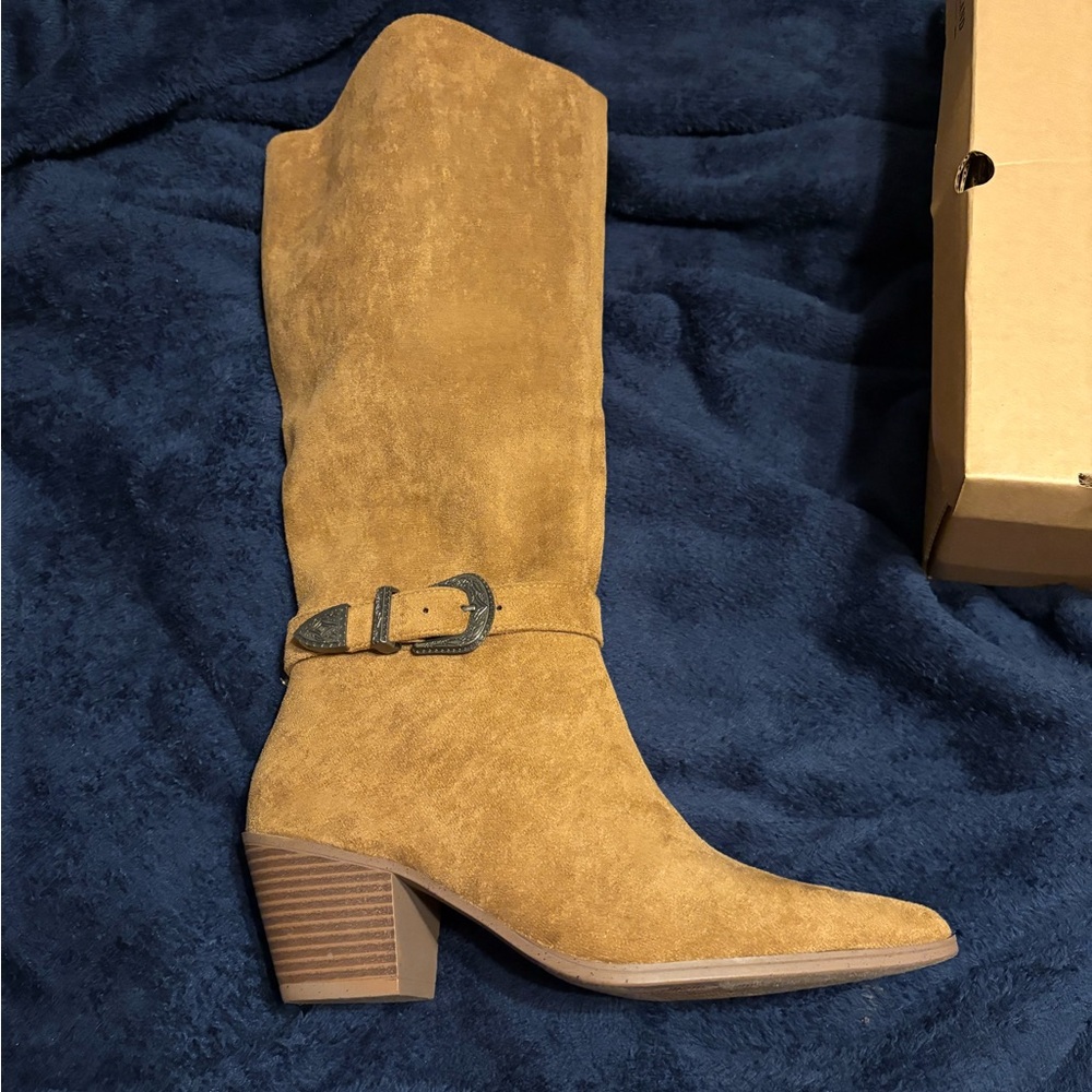 Stylish Tan Knee-High Boots